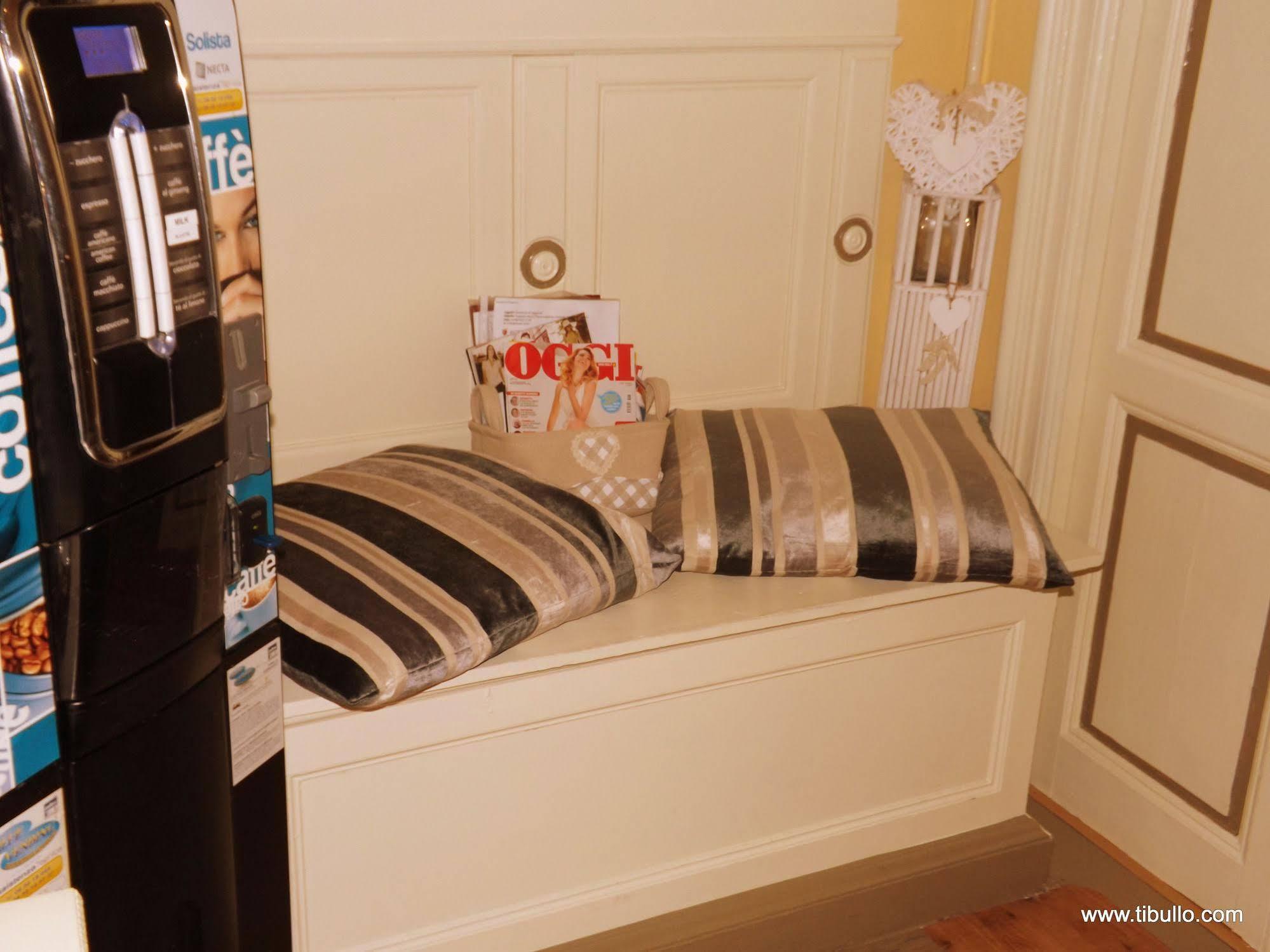 Tibullo Guesthouse Rom Eksteriør billede