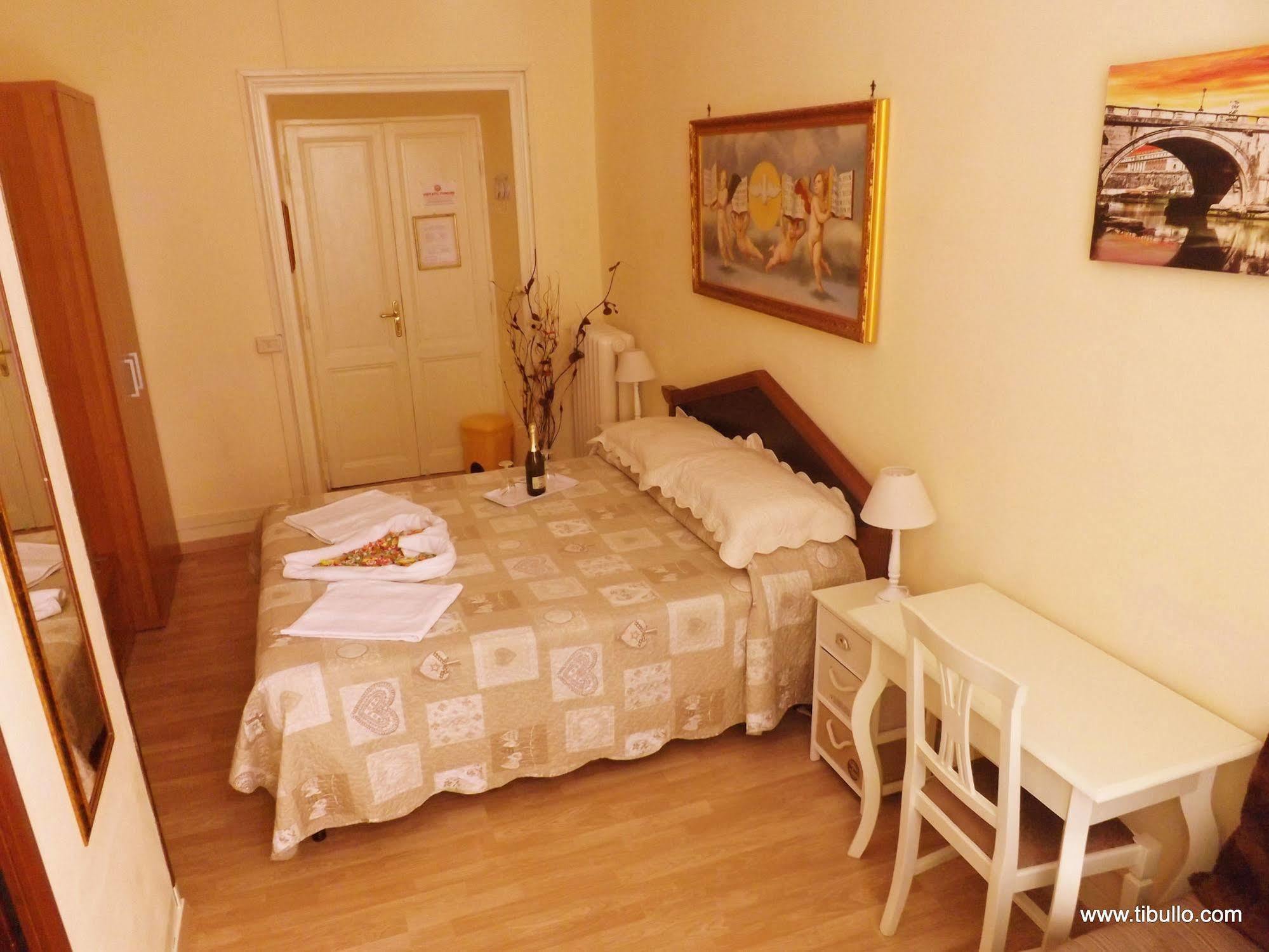 Tibullo Guesthouse Rom Eksteriør billede